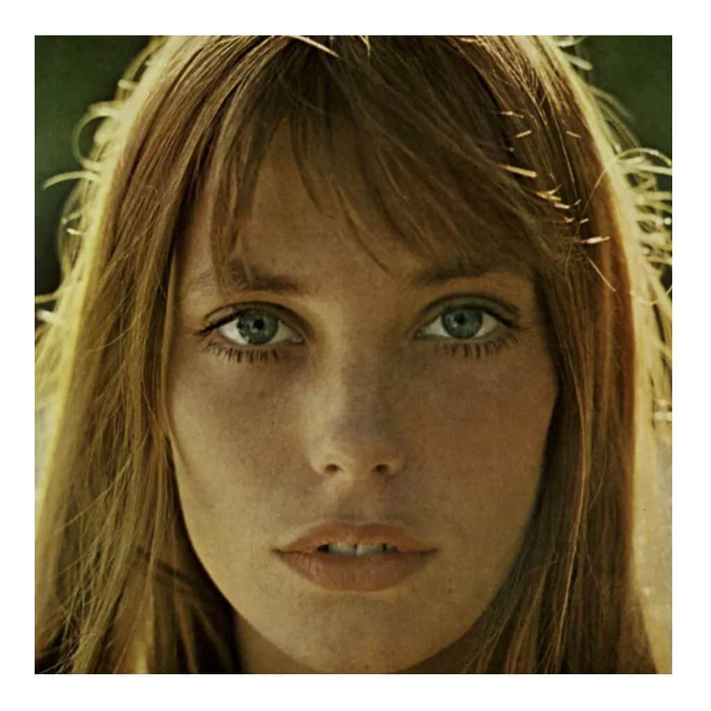 リンダ・エヴァンジェリスタさんのインスタグラム写真 - (リンダ・エヴァンジェリスタInstagram)「R.I.P. 🖤 Jane Birkin  🕊️💔🙏🏻   #JaneBirkin」7月16日 21時30分 - lindaevangelista