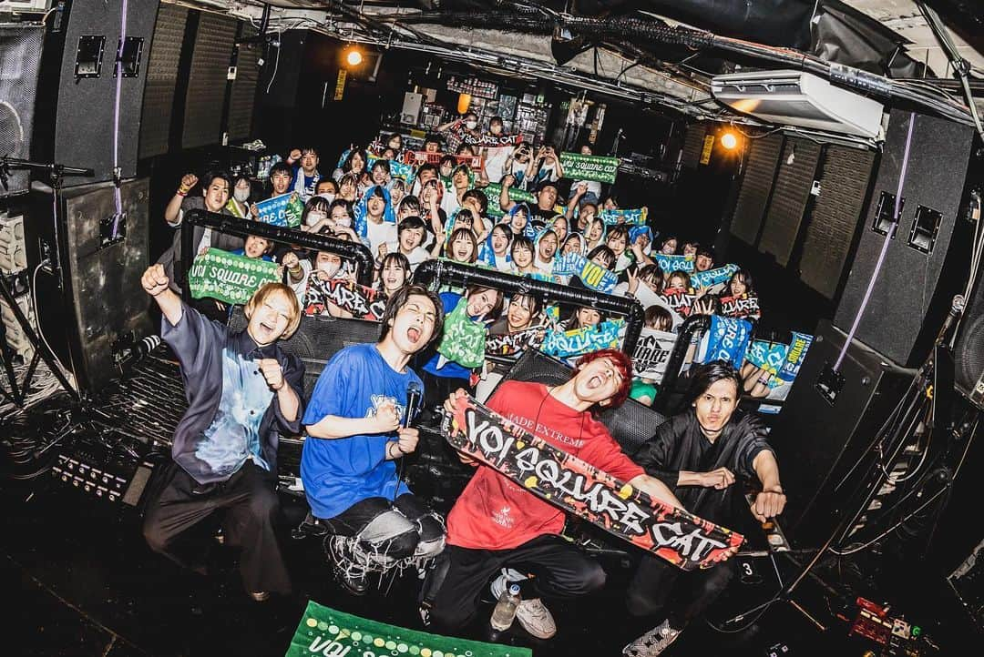 VOI SQUARE CATさんのインスタグラム写真 - (VOI SQUARE CATInstagram)「2023.7.15 愛知 名古屋R.A.D VOI SQUARE CAT presents.「ぼい勢拡散集会」  #セトリ 1.DIVE 2.有名人になりたくて 3.Everyday 4.冷炎 5.L・A・B・Z 6.アネモネ 7.Shooting star 8.軌跡 9.タイムカプセル 10.シリウス 11.幸せの瞬間 12.絶対宣言 13.偽善者 14.ネコカブリダンス 15.雷鳴 16.ヒカリ 17.フルボリューム en.1 again en.2 Jump!Jump! en.3 bravery Double en.Re Start  Bass Support : @watabass_84  Photo by @wesnpe   #voisquarecat #ぼいすく#バンド #音楽 #ロック #ロックバンド #ライブバンド #ライブ #音楽 #music #rock #名古屋 #名古屋rad #ライブハウス #ライブ写真 #邦ロック #ぼい勢」7月16日 21時47分 - voisquarecat