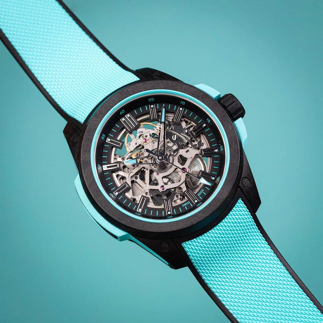 Daily Watchさんのインスタグラム写真 - (Daily WatchInstagram)「Whether your holiday destination this summer is Marbella, Mallorca or Mykonos, the turquoise @norqain Wild One Skeleton might be your ultimate Summer Watch.. #norqain #norqainer #norqainwildone」7月16日 21時40分 - dailywatch
