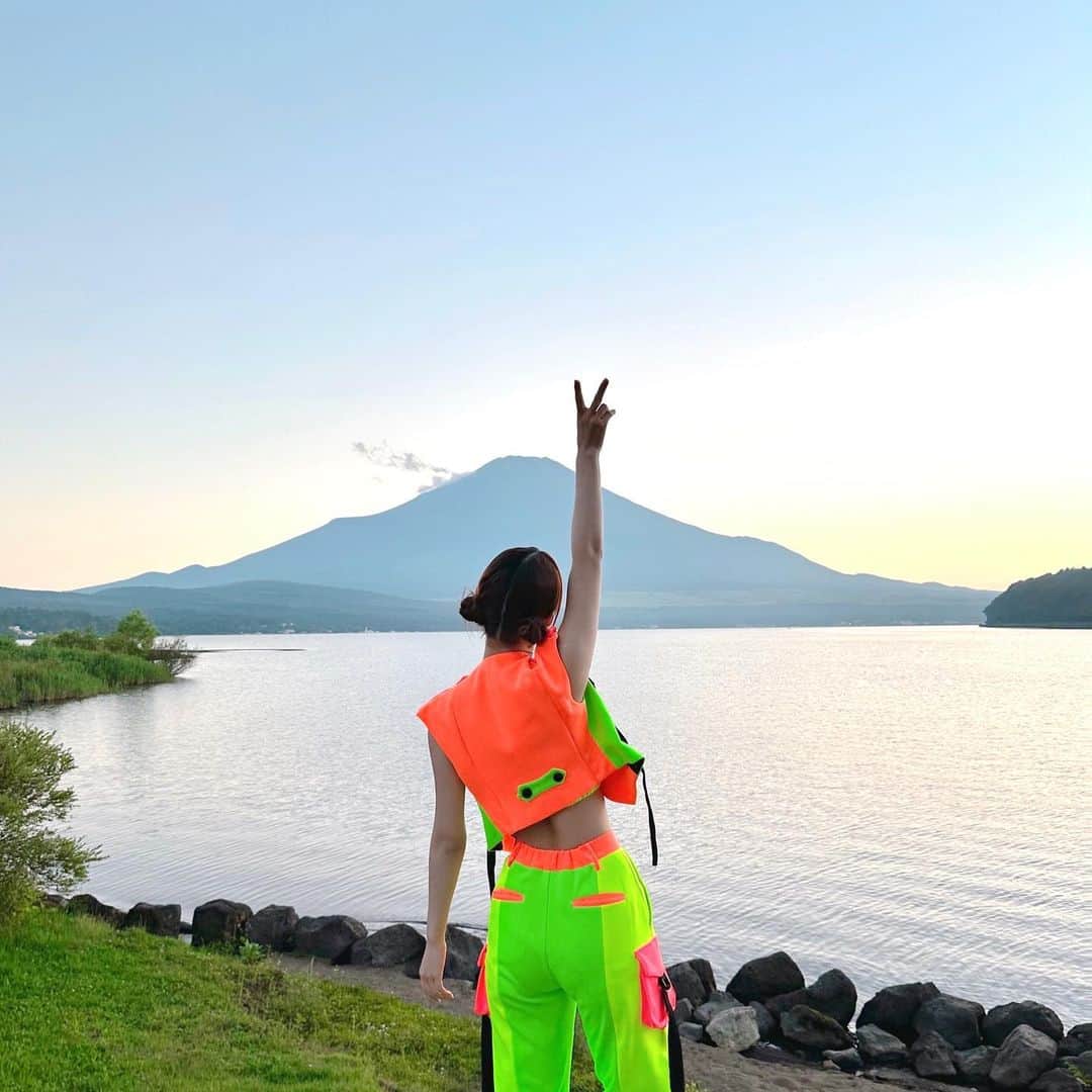 のインスタグラム：「.  #SPARK2023 in YAMANAKAKO ありがとうございました⛰️♡  #beyooooonds #前田こころ」
