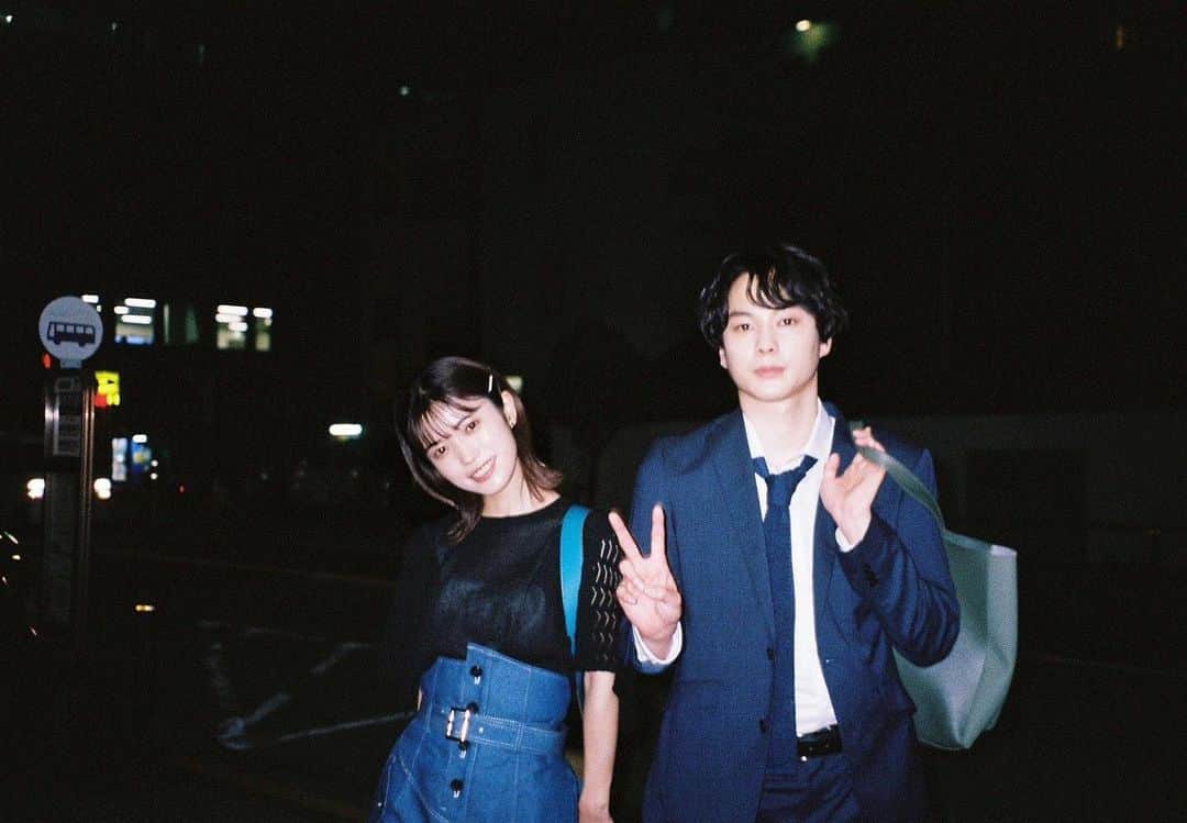 美山加恋のインスタグラム：「今夜ABCテレビにて 11:55〜 #アラクオ 第2話放送です！  実は三度目の共演、柾木玲弥さんと。  今回、柾木さん演じるヒロキとのシーンがなんとクランクインでした！ 衝撃の初日😂  ヒロキとのシーンもお楽しみに☺︎」