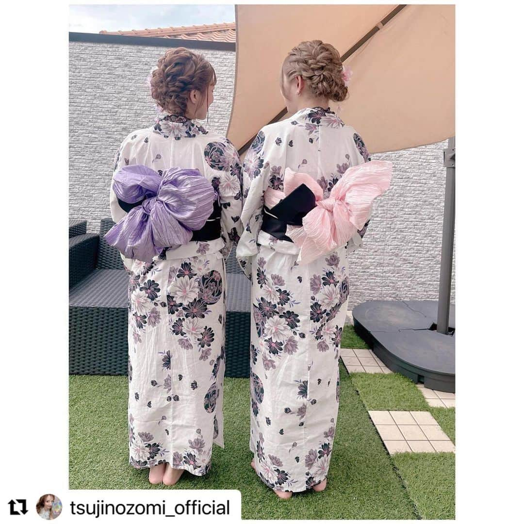 GRLさんのインスタグラム写真 - (GRLInstagram)「#Repost @tsujinozomi_official with @use.repost ・・・ 母娘。でお揃いの浴衣👘 🩷💜🩷💜🩷💜🩷💜  #GRL #グレイル」7月16日 22時09分 - grl_official