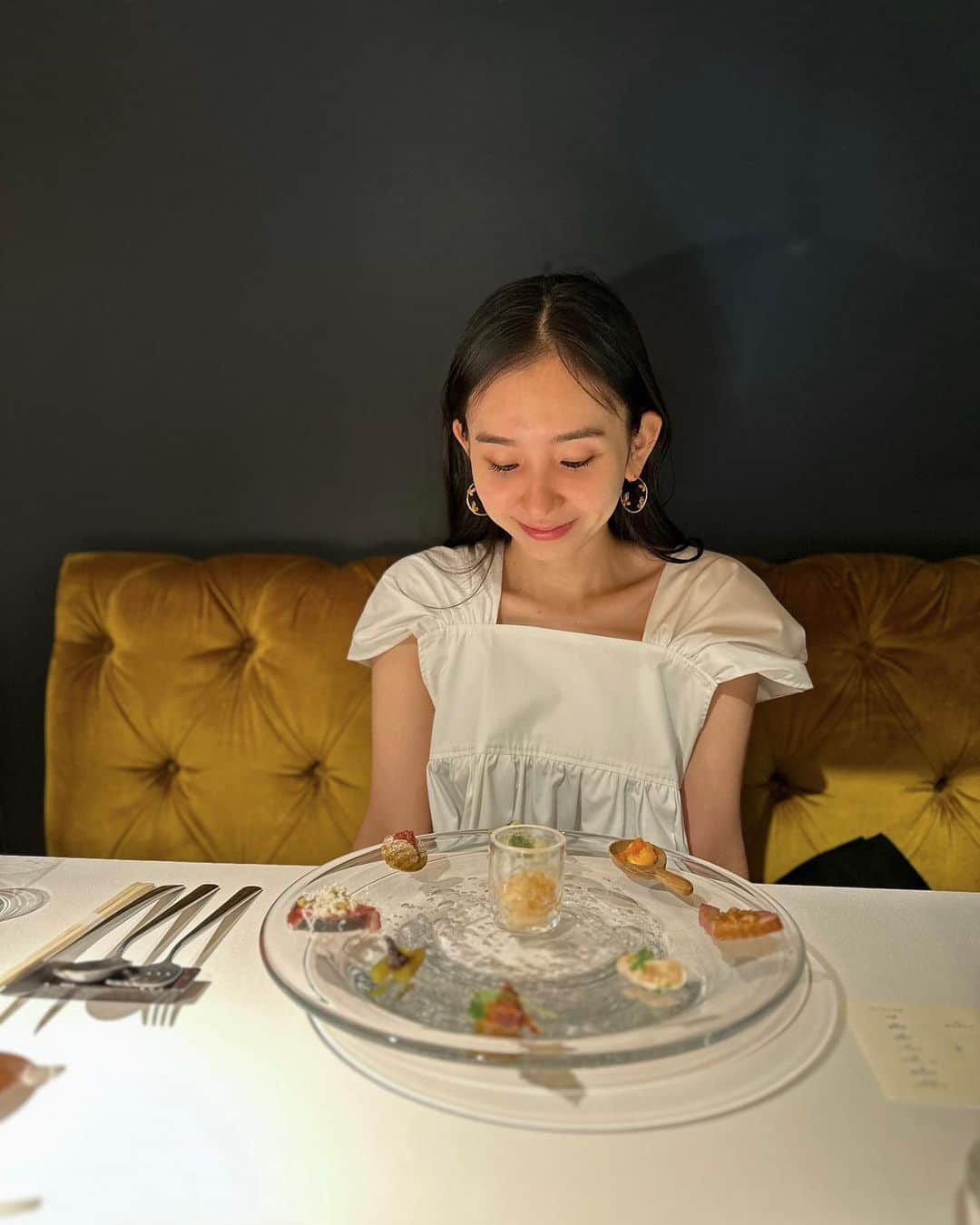 鈴木詩織さんのインスタグラム写真 - (鈴木詩織Instagram)「母とランチ🐷♡  テクストゥーラはやはり定期的に行きたくなるっ🇨🇳🇪🇸 ボリューム満点で大変美味しかったです♡  ⁡  #textura#銀座グルメ#有楽町グルメ#中華ランチ#テクストゥーラ#日比谷グルメ」7月16日 22時26分 - shiorin0802suzuki