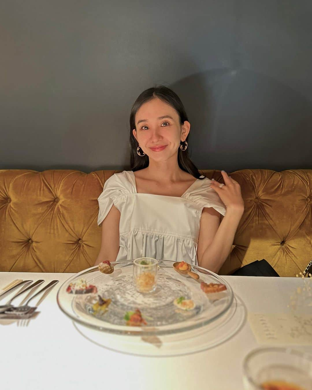 鈴木詩織さんのインスタグラム写真 - (鈴木詩織Instagram)「母とランチ🐷♡  テクストゥーラはやはり定期的に行きたくなるっ🇨🇳🇪🇸 ボリューム満点で大変美味しかったです♡  ⁡  #textura#銀座グルメ#有楽町グルメ#中華ランチ#テクストゥーラ#日比谷グルメ」7月16日 22時26分 - shiorin0802suzuki