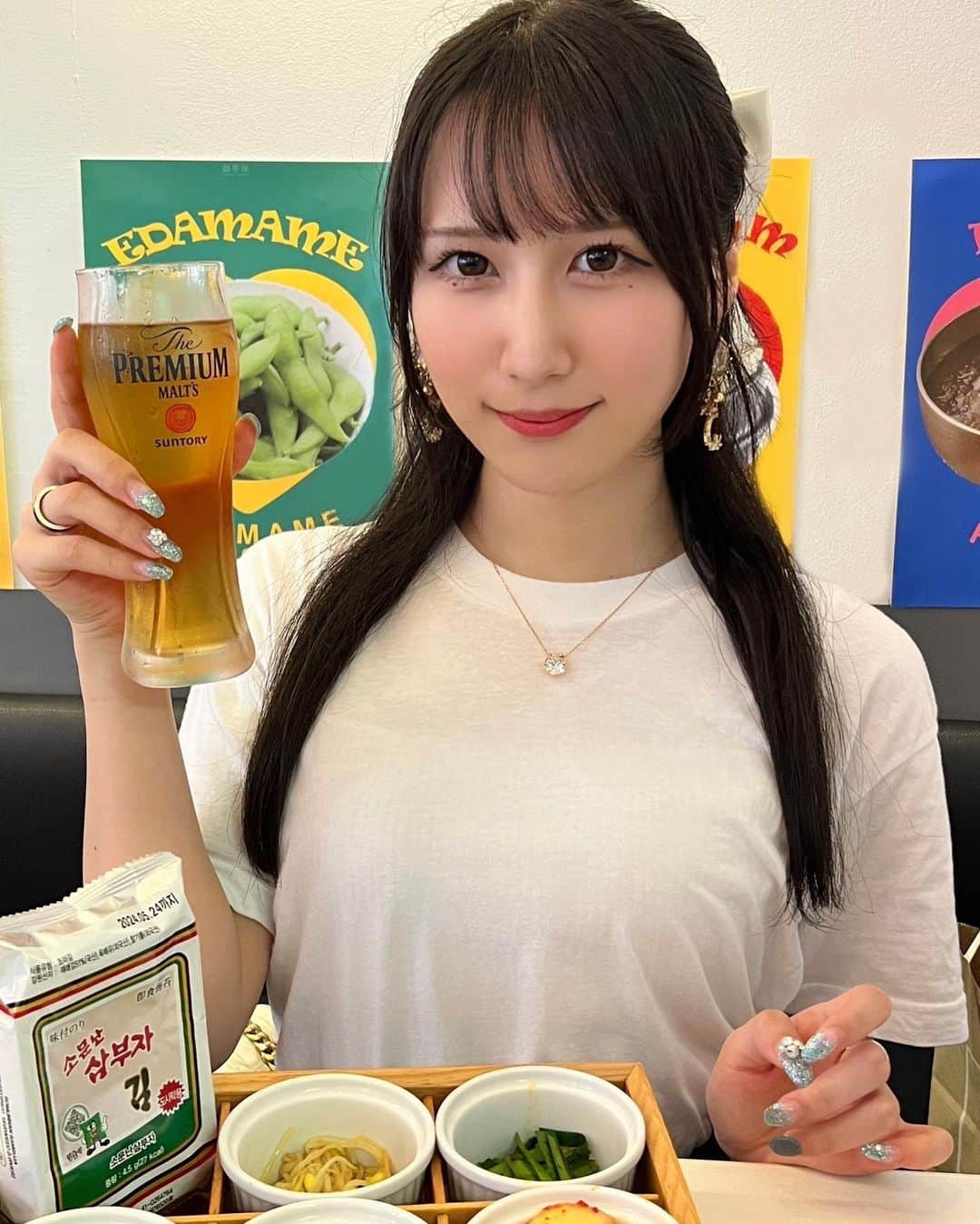 てーらのインスタグラム：「PR  新大久保にある、「ソルロンタンとチュクミ」さんに行ってきた💕💕💕 どっちも初めて食べたんだけど、プリプリのチュクミにチーズたっぷり付けて幸せだった♡ ソルロンタンは、もち餃子入りで、辛いチュクミとの相性🙆🏻‍♀️ お店が綺麗なのが個人的にめちゃくちゃよかった♡ 飲み放題……安いね♡ お昼からとうもろこしのひげ茶ハイ飲んだ🌽  PR @suljju_ss #チュクミ　 #ソルロンタン #サムギョプサル #新大久保グルメ #韓国料理 #ソルロンタンとチュクミ #韓国料理専門店」