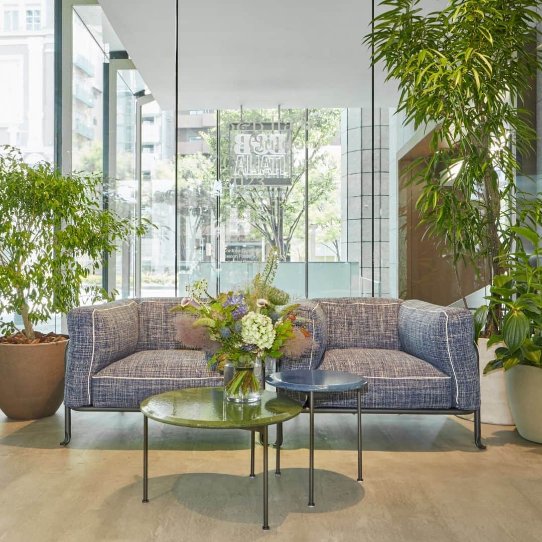 B&B Italiaのインスタグラム：「Experience the B&B Italia Outdoor Collection 2023 at B&B Italia Tokyo Store. Come visit us from July 7 to August 6 to discover more about the collection.   @beb_italia_japan   #bebitalia #design #OutdoorCollection #Tokyo」