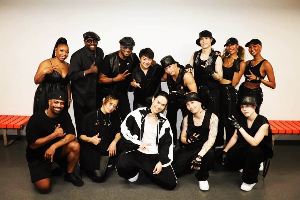 今市隆二のインスタグラム：「TEAM RYUJI💥💥💥  #TEAMRYUJI #つるじみがきてくれた @psyfe_official」