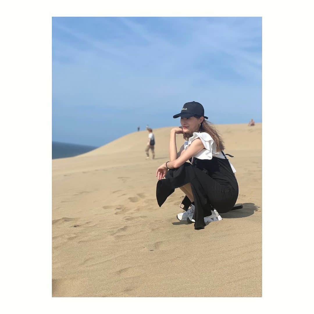 夢月せらのインスタグラム：「7がつ16にち。 今年も元気に誕生日を迎える事が出来ました☺️💝🎂  とっても楽しくて幸せが沢山で、なんだか誕生日をあまり実感しない1日でしたが笑 沢山の方からのメッセージやお祝いの言葉を頂き、本当に嬉しい1日でした🥰  楽しくたくさん笑って元気いっぱいで過ごせる年になりますように☆。.:＊・゜」