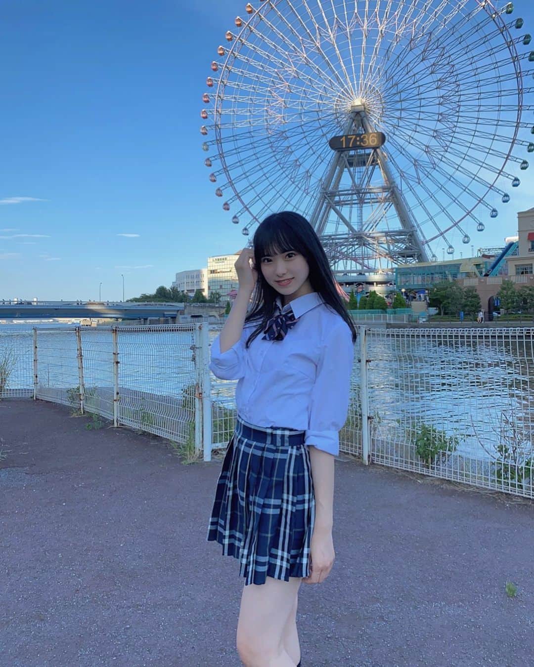 三宅ゆりあのインスタグラム：「現役女子高生です  #jk #jkブランド #jkの素敵な思い出 #ljk #05 #自撮り #自撮り界隈 #制服 #横浜」