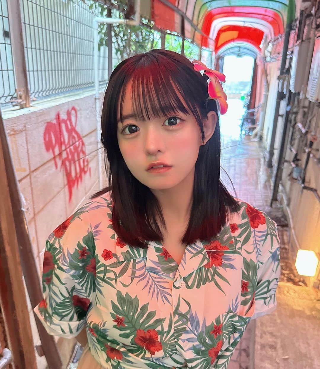 羽崎ほのさんのインスタグラム写真 - (羽崎ほのInstagram)「沖縄って感じのお洋服きてた！！！かわいい？」7月16日 23時29分 - hazaki_hono