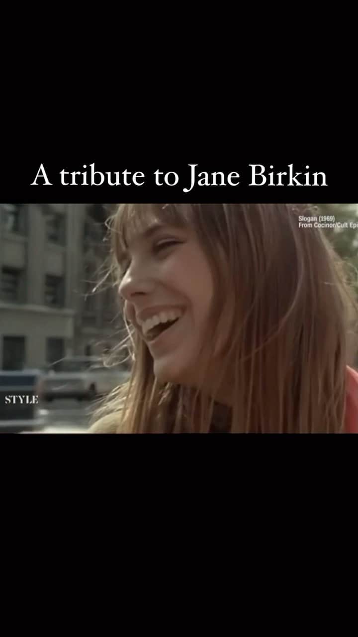 デレク・ブラスバーグのインスタグラム：「In 2017, I hosted an episode of @cnnstyle devoted to French chic. We immediately thought of Jane Birkin because she has been the definition of effortless, feminine beauty for half a century. When news broke that she had died in Paris at the age of 76, I dug into the interviews with Birkin and her daughter @loudoillon. She was an absolute legend and the world is a little bit chicer for her having been in it. Thinking of her family and loved ones 🕊️🤍」