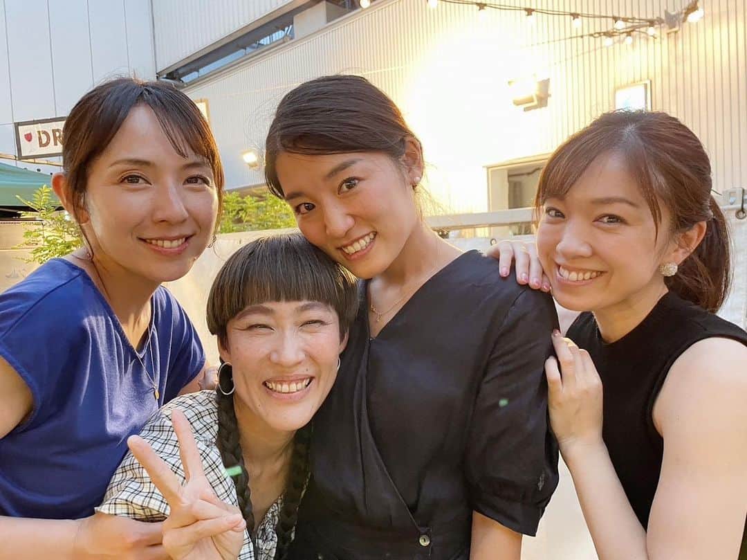 若林翔子のインスタグラム：「. . 大好きなメンバー😍 次は秋！会おうね〜  #仙台　#タレント　#ヘアメイク  @shukushimaka  @yuadayoo  @k_takagi31x」