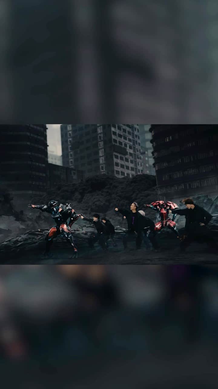 Da-iCEのインスタグラム：「#FunkyJumping / Teaser Part2. (from New Album #SCENE)  #エグゾプライマル #EXOPRIMAL #MV #Da_iCE」