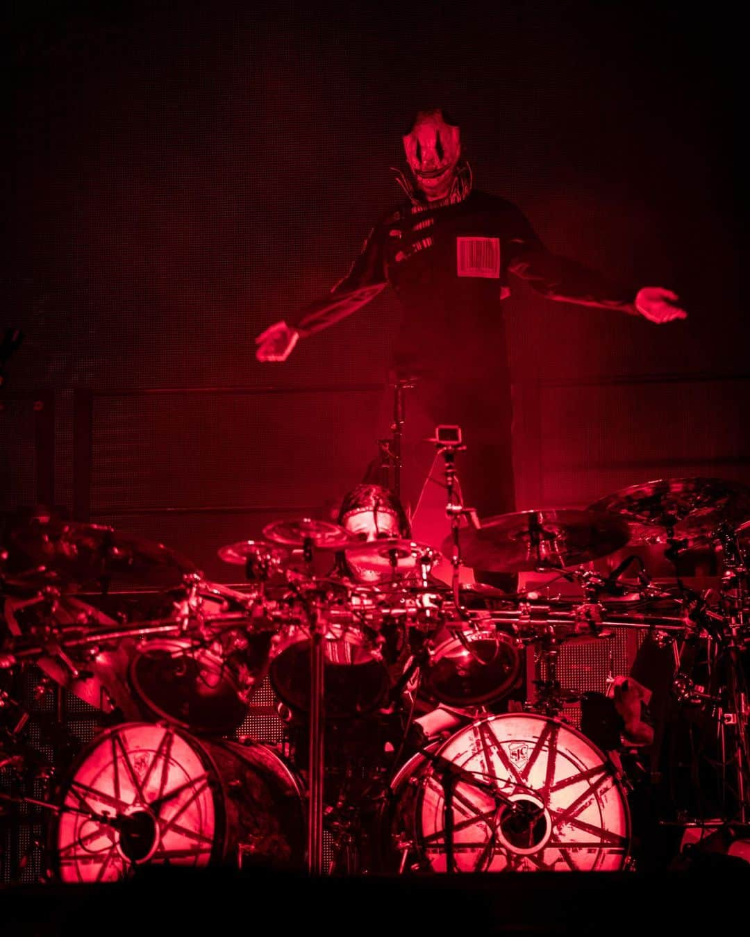 Slipknotさんのインスタグラム写真 - (SlipknotInstagram)「We’ll see you tonight, @inkcarcerationfestival.  Photos: @rockfestwi // 7.14.23」7月17日 3時07分 - slipknot