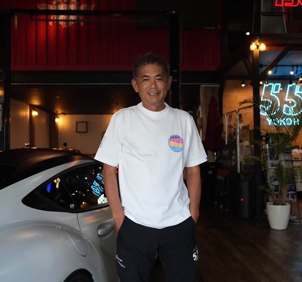 織戸学のインスタグラム：「一生ものの着心地  柔らかくてしなやか  LOOP WHEELER for MAX  ORIDO RACING Tシャツ  素材から、製作までLOOP WHEELER様に拘りに拘った1枚。  生地の厚みとしっかり感はあるけど、肌触りは良くしたいという考え方のもと、誕生致しました！  カラーはホワイト、ブラック、ネイビー(ネイビーは LW 3店舗限定)の3色！  サイズはS〜XLまで！  ホワイトをご希望の方はこちら↓ https://130ryokohama.shop-pro.jp/?pid=175799522  ブラックをご希望の方はこちら↓ https://130ryokohama.shop-pro.jp/?pid=175749939  販売開始しております！！ ぜひチェックお願い致します！  @130ryokohama」