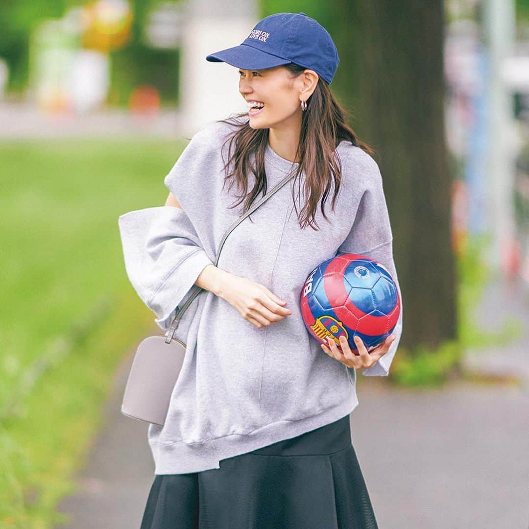 STORY公式のインスタグラム
