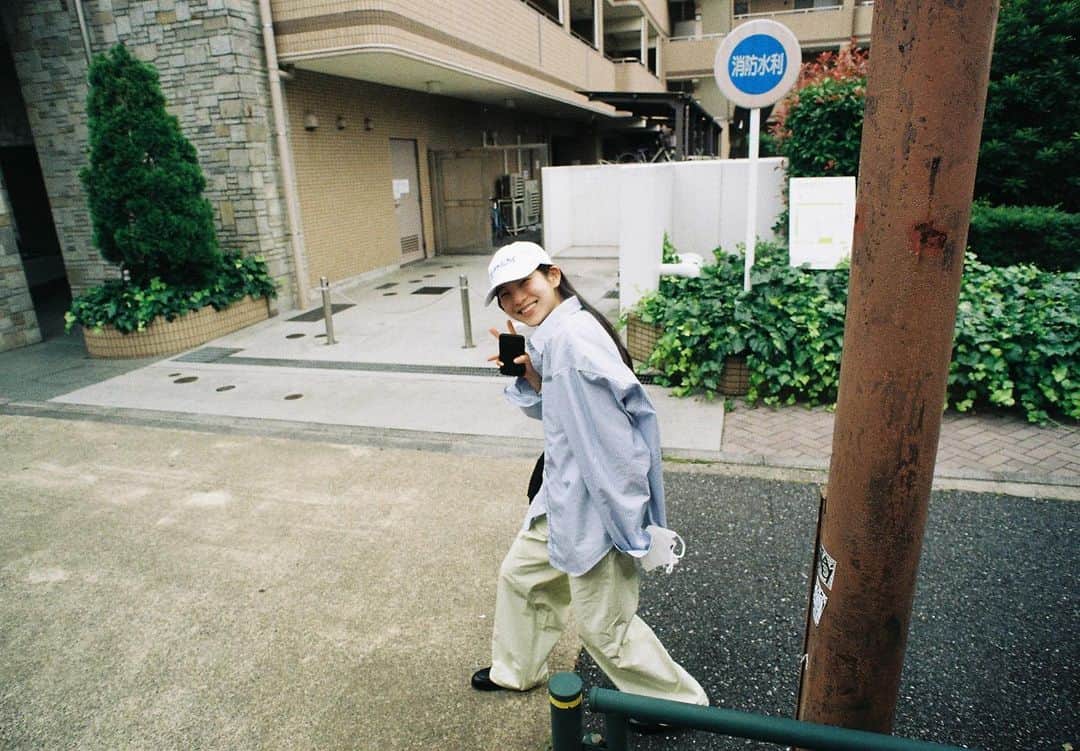 在原みゆ紀さんのインスタグラム写真 - (在原みゆ紀Instagram)「散歩~🪿🌻 @marinko5589」7月17日 18時49分 - ariharamiyuki