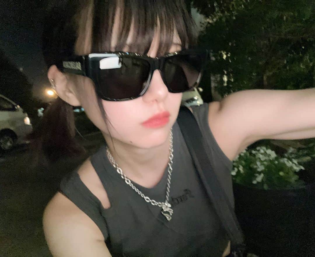 土光瑠里子さんのインスタグラム写真 - (土光瑠里子Instagram)「日差しあつすぎ〜」7月17日 19時28分 - dokoh.ruriko