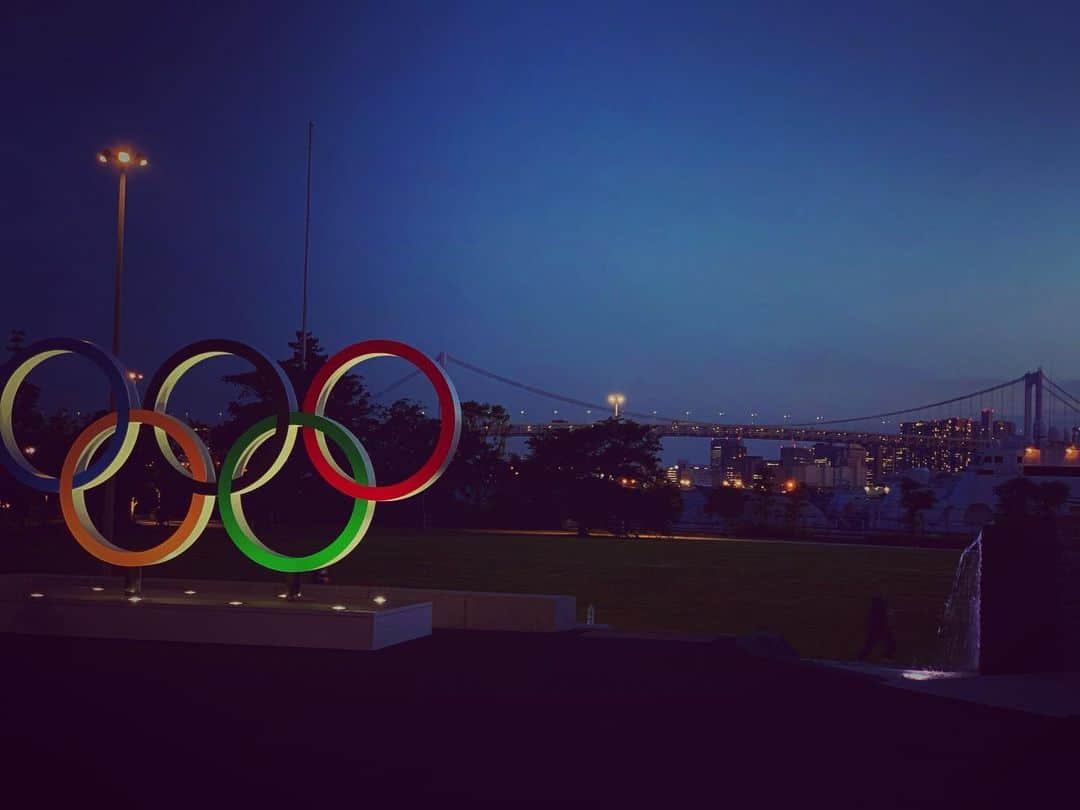 永井友理のインスタグラム：「.  Painful memories can only be rewritten in the same place」