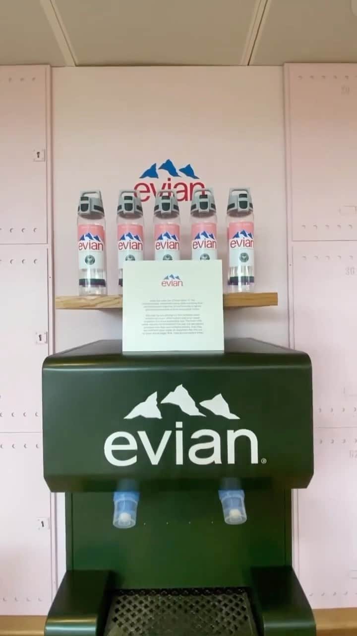 evianのインスタグラム