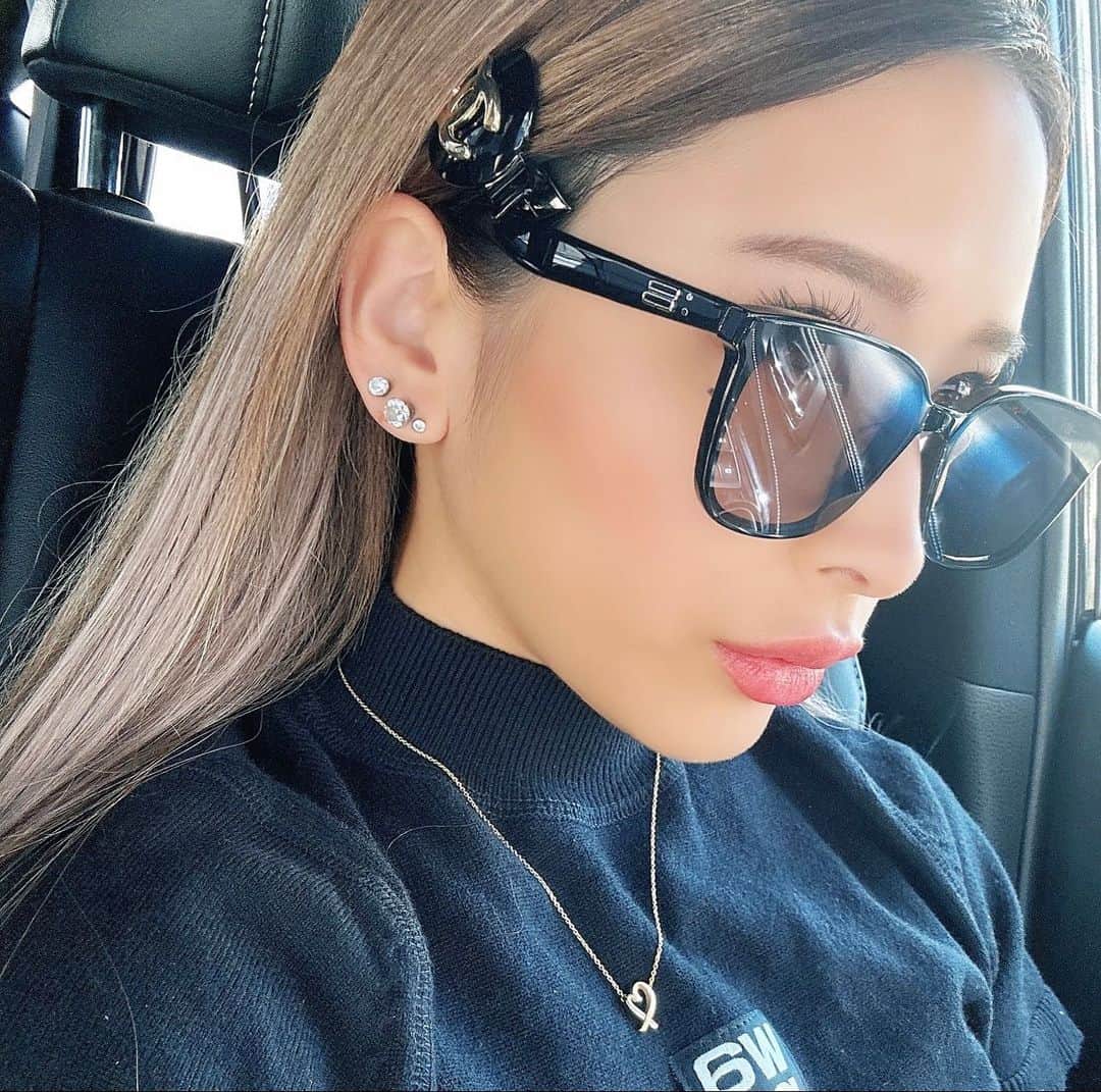 あちゅさんのインスタグラム写真 - (あちゅInstagram)「ちゃんと無くさず持って帰ってこれました🕶️  #fitness #fitnessgirl #gym #gymgirl #training #diet #bodymake #減量」7月17日 19時35分 - achuuuu27