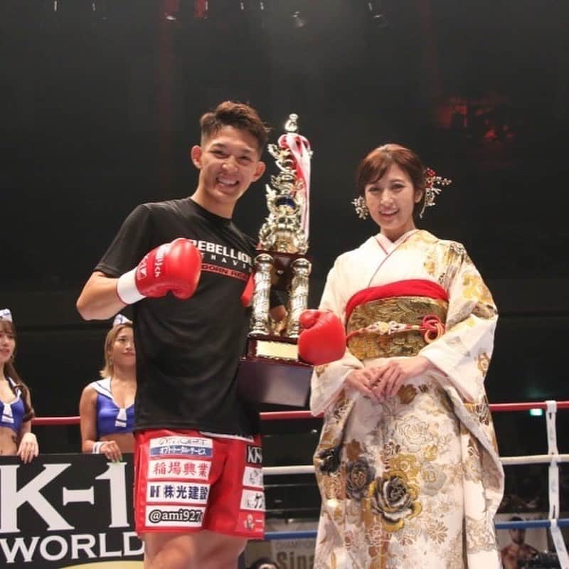 野杁正明さんのインスタグラム写真 - (野杁正明Instagram)「【K-1】王者・野杁正明、右ミドルで“腹部破壊”の衝撃KO勝ち！パラスキフが悶絶  https://efight.jp/result_s-20230717_1399118  #野杁正明 #アマンシオパラスキフ #k1wgp」7月17日 19時55分 - noiri.masaaki