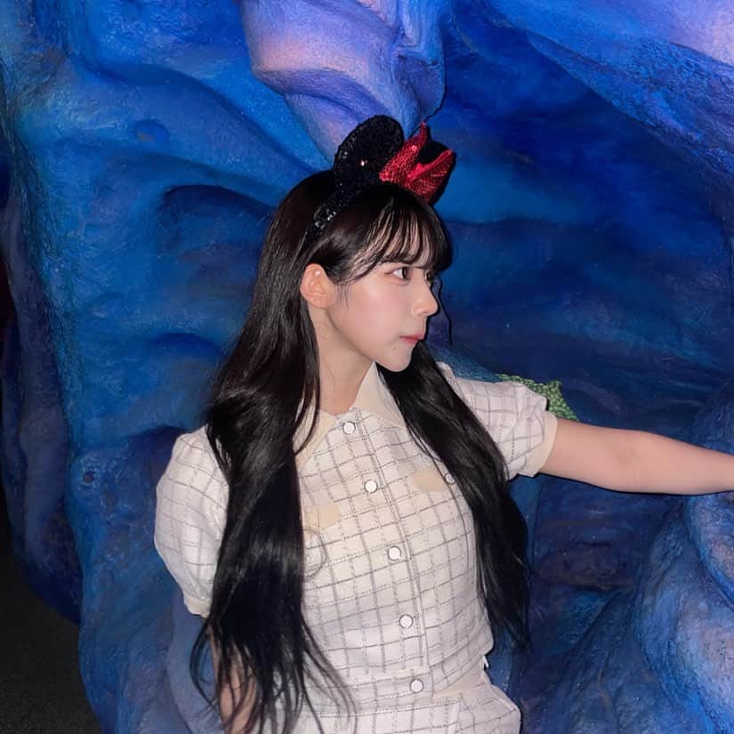 あっぷるさんのインスタグラム写真 - (あっぷるInstagram)「夏のディズニーやば過ぎて大汗🥵  #disneyland  #disneysea  #disney  #ディズニー  #ディズニーコーデ  #ディズニーシー」7月17日 20時04分 - apoapo_2