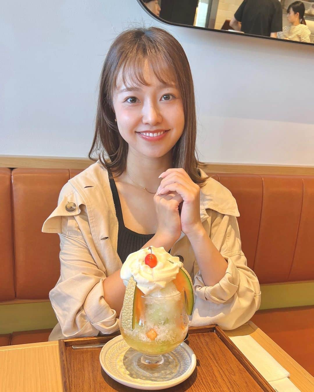 萩原菜乃花さんのインスタグラム写真 - (萩原菜乃花Instagram)「かき氷食べた日🍧 クリームソーダのかき氷🫧  メロンがごろごろ入ってたー！ 最近のかき氷はおしゃれだねえ  7月にできたばかりの「たち花」さん ちゃんぽんもおいしかった♡  #かき氷#かきごおりすと#四代目徳次郎#クリームソーダ#メロン#メロンかき氷#横浜#横浜グルメ#横浜カフェ#みなとみらい#みなとみらいグルメ#みなとみらいカフェ」7月17日 20時13分 - nanoka_hagiwara