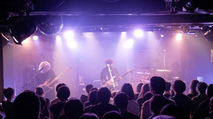 のインスタグラム：「【 明日開催 】  7/18(火) 東京キネマ倶楽部 #CIVILIAN 3rd Album Release Tour "WHO LEFT THE DOOR OPEN?"  18:00 / 19:00 (先行16:30~)  ---- 🚪　Ticket　🚪　---- e+ http://eplus.jp/civilian/ ローチケ l-tike.com/civilian/ チケットぴあ http://w.pia.jp/t/civilian/  movie_7/16 さよなら以外」