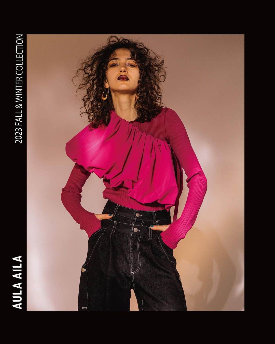 AULA AILAのインスタグラム：「【2023 FALL & WINTER COLLECTION】  RIB KNIT TOPS BALLOON SET COLOR PINK SIZE 0 ¥20,900  LAYERED DENIM PANTS COLOR BLACK SIZE 0/1 ¥24,200  ✔️AULA AILA OFFICIAL WEB STOREにて予約受付中」