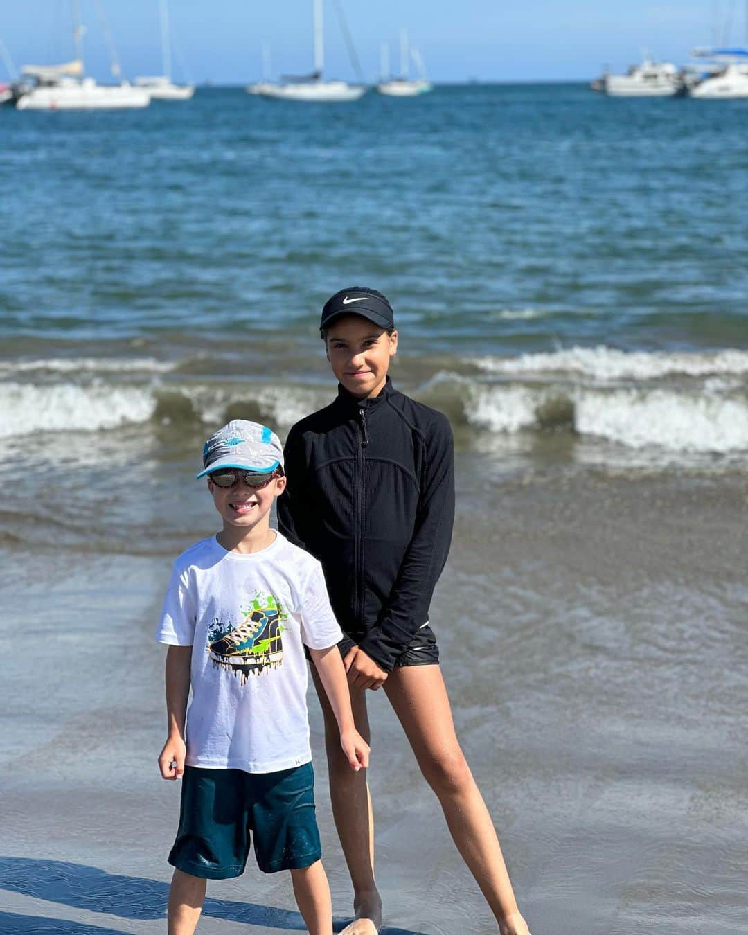 エリック・ウィンターさんのインスタグラム写真 - (エリック・ウィンターInstagram)「What a weekend! Thank you Santa Barbara. Always proud of you @sebitennis #sebianddylan」7月17日 13時52分 - ebwinter