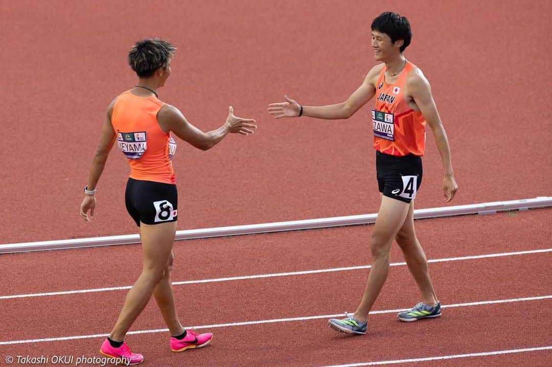 日本陸上競技連盟さんのインスタグラム写真 - (日本陸上競技連盟Instagram)「. /／ 【#アジア選手権】🇹🇭 フォトアルバム📸 \＼  Day5️⃣ Evening Session🌙①  #遠藤日向(住友電工) #塩尻和也(富士通) #鵜澤飛羽(筑波大学) #上山紘輝(住友電工) #山本有真(積水化学) #ディーン元気(ミズノ) #柄澤智哉(日本体育大学) #塩見綾乃(岩谷産業) #池崎愛里(ダイソー) #川元奨(スズキ) #君嶋愛梨沙(土木管理総合) #鶴田玲美(南九州ファミリーマート)  応援ありがとうございました📣  https://www.jaaf.or.jp/competition/detail/1760/  #声援を力に_挑戦のその先へ」7月17日 14時05分 - jaaf_official