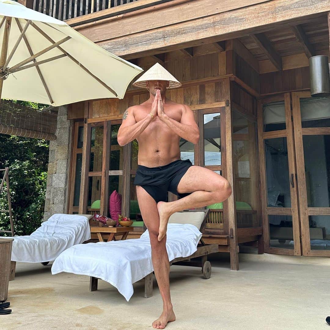 のインスタグラム：「Xin Chào 🙏🏻」
