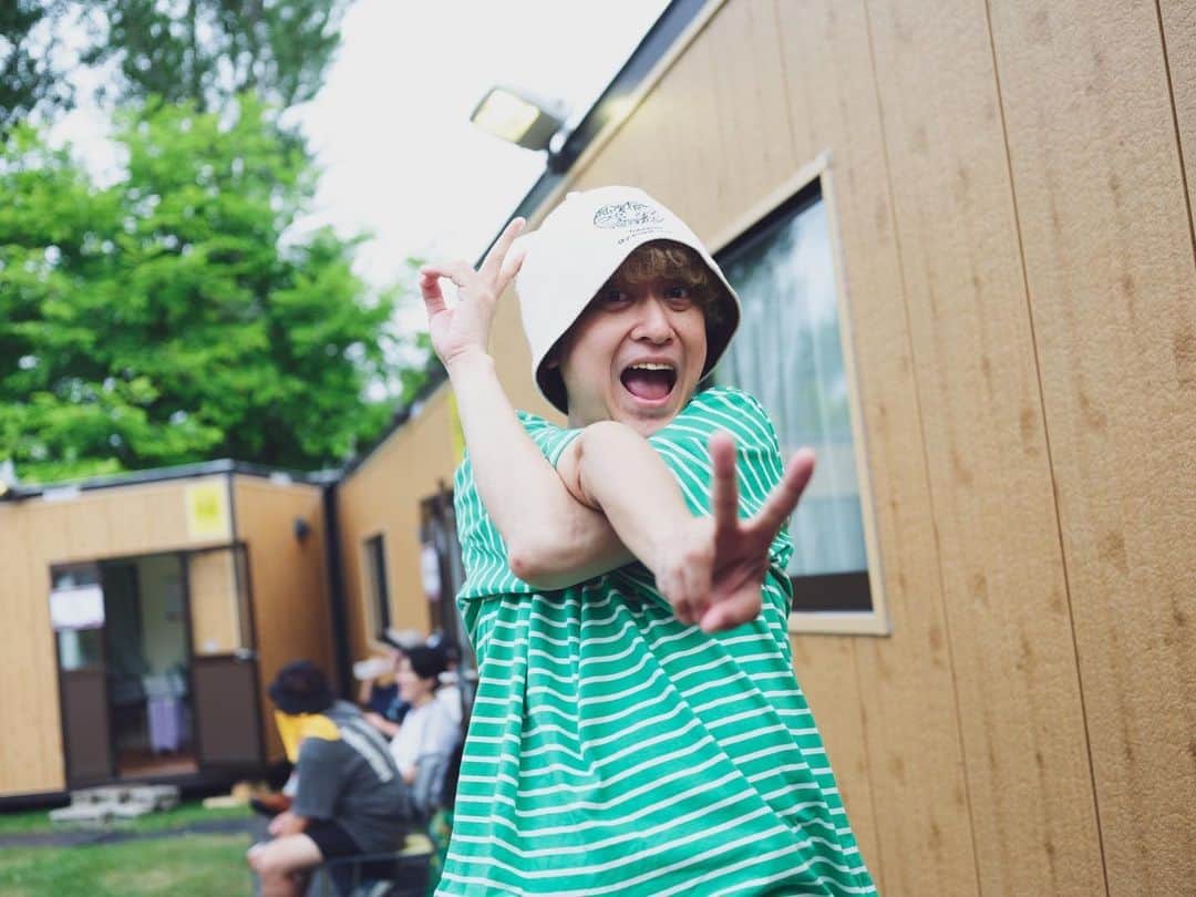 小野武正のインスタグラム：「ジョインアライブに出現した変なおじさん  📷 @yasuyukikimura」