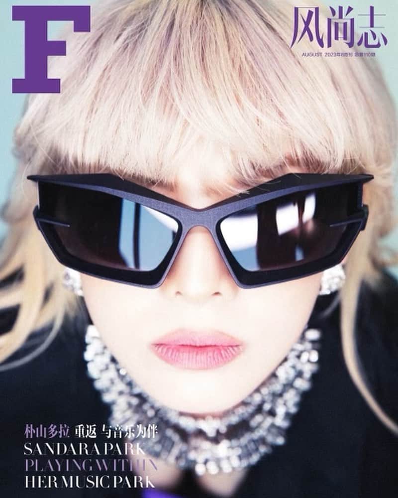 ダラ さんのインスタグラム写真 - (ダラ Instagram)「风尚志F Magazine August 2023 Issue」7月17日 15時43分 - daraxxi