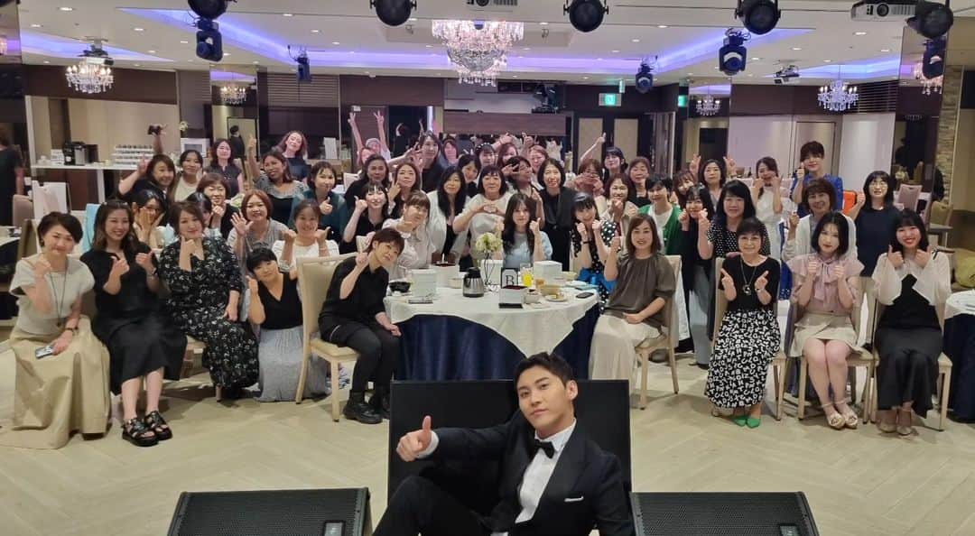 ソン・スンヒョンさんのインスタグラム写真 - (ソン・スンヒョンInstagram)「ろうどうくけきからLunch&dinner showまでみかかんたくさんきてくれてありがとうございました！  とうきょうとおおさかでしあわせなじかんでした。  またあおうまでかんこくではいゆとしでがんばるから！  じゃあまたね！！ありがとう！！」7月17日 16時59分 - soow456