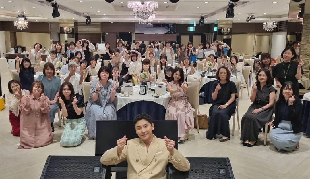 ソン・スンヒョンさんのインスタグラム写真 - (ソン・スンヒョンInstagram)「ろうどうくけきからLunch&dinner showまでみかかんたくさんきてくれてありがとうございました！  とうきょうとおおさかでしあわせなじかんでした。  またあおうまでかんこくではいゆとしでがんばるから！  じゃあまたね！！ありがとう！！」7月17日 16時59分 - soow456