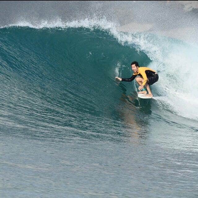 田中毅のインスタグラム：「. #海の日  #そろそろいい波乗りたいな #indonesia  #lombok  #gerpukinside」