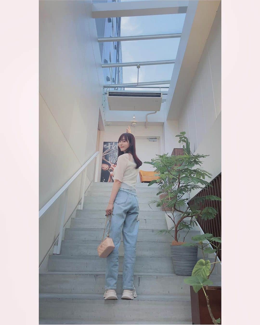 田中良子のインスタグラム：「頭から手☝🏻」