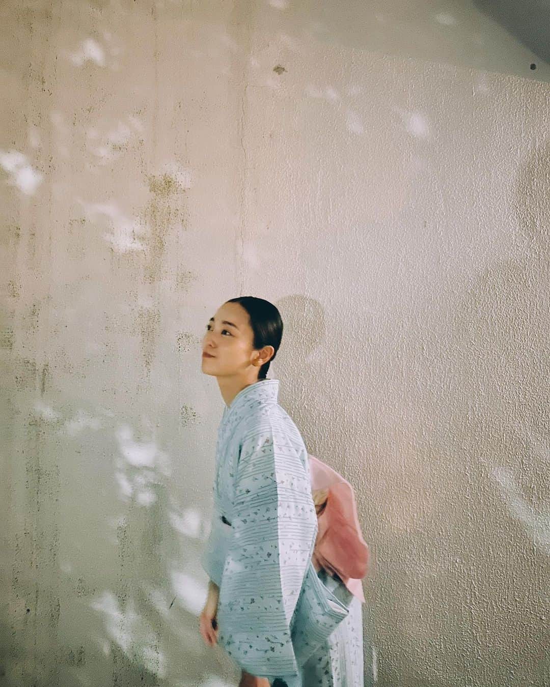 滝裕可里さんのインスタグラム写真 - (滝裕可里Instagram)「着物でルンした日👘🍉  #着物 #浴衣 #日本 #民族衣装 #kimono #japan #自分で着たよ #着付けの教授の資格持ってるよ」7月17日 17時29分 - takiyukari_official
