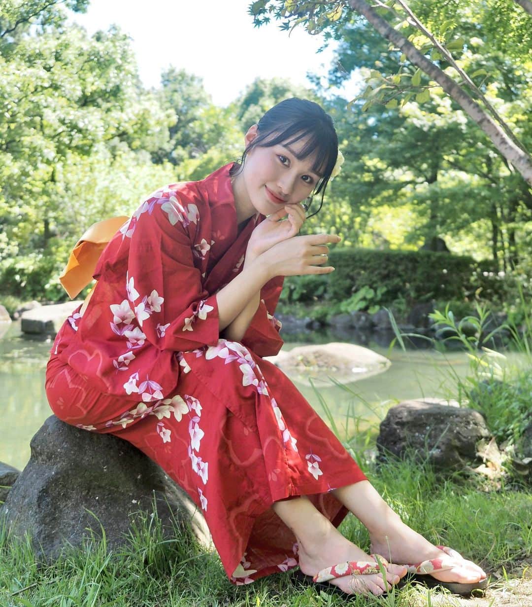 早乙女るなのインスタグラム：「Runarに浴衣披露する機会があって嬉しかった♡  一緒に夏の思い出つくってくれてありがとう！ 8月も一緒に夏の思い出つくろうね♡  すっごく最高な会だったんだけど、蚊に10ヶ所ぐらい足刺された😂  #浴衣　#レースクイーン　#モデル　#yukata #model #夏　#夏コーデ #ボブヘアアレンジ　#まとめ髪　#supergt  #followme #japanesegirl」