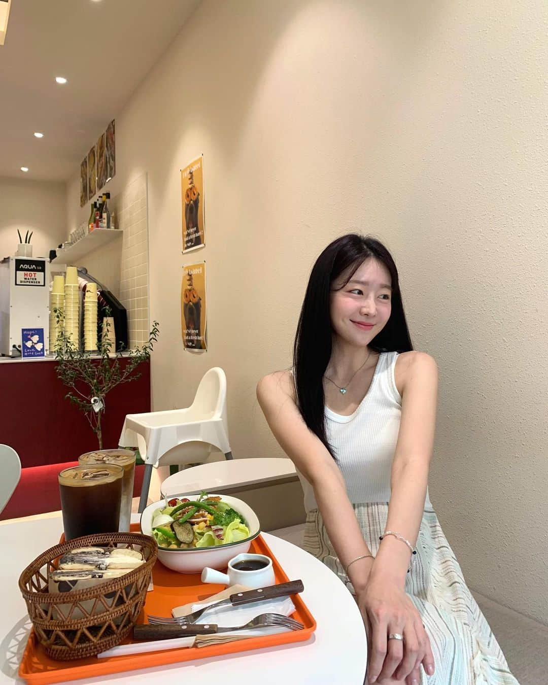 ユジョンさんのインスタグラム写真 - (ユジョンInstagram)「🤍🥯🍽️🥗🤍」7月17日 18時33分 - yudong_0214