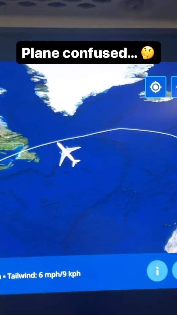 アメリカ運輸保安局のインスタグラム：「Are you drifting, looking for answers?  There’s no need to wing it! Take your travel questions in a new direction. You too can soar higher with AskTSA. Simply navigate your way to FB Messenger, TW, or Apple Business Chat and plop a question in their inbox. They’ll take your plane confusion and turn it around into direct answers, 7 days a week.  #travelfun #flyaway  Video by @ themetzo」