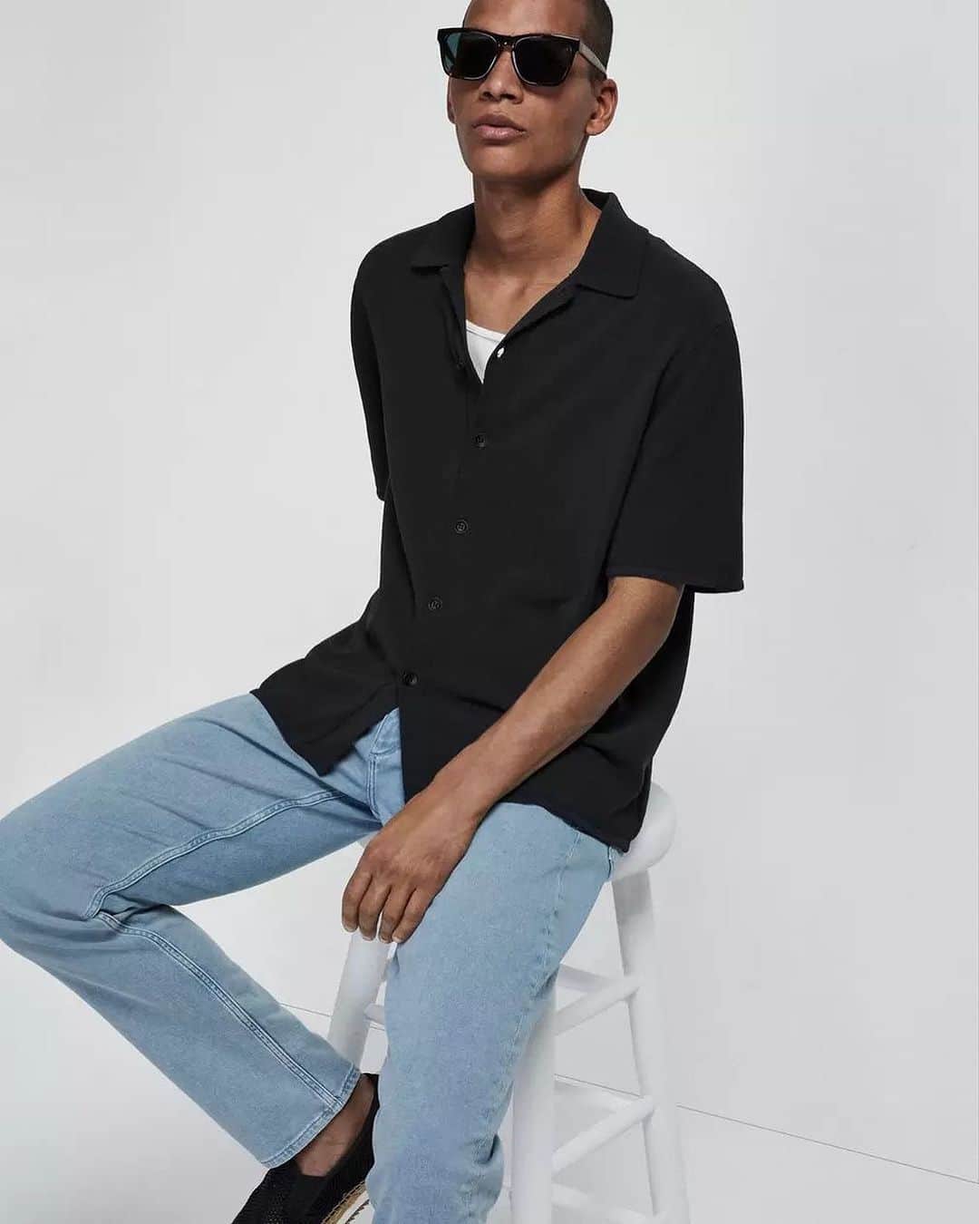 ラグ&ボーンのインスタグラム：「SUMMER KNITS. Softer, lighter, better.」