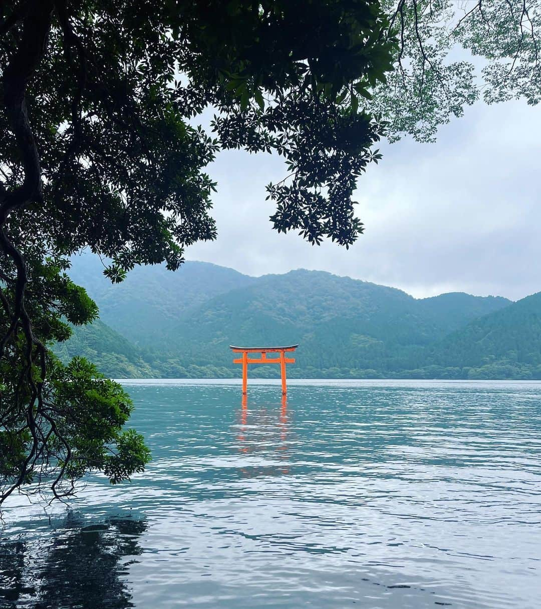 山下リオさんのインスタグラム写真 - (山下リオInstagram)「神秘的な場所でした。」7月17日 20時42分 - rio_yamashita_official