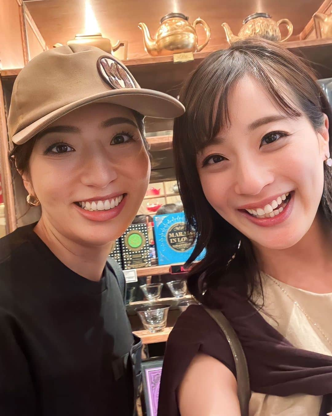 蒼羽りくさんのインスタグラム写真 - (蒼羽りくInstagram)「🫖 ⁡ ⁡ 先日、らら(#遥羽らら さん)とお茶しました✨ ずっと笑っていました😂 久しぶりに会って色々な事を話しましたが あっという間に時間が過ぎていました…🤣🤣🤣 ⁡ ⁡ #宙組#可愛い#下級生#メニュー選ぶところから #すでに笑っていた#楽しいお茶の時間でした🫖」7月17日 20時43分 - riku_sorahane