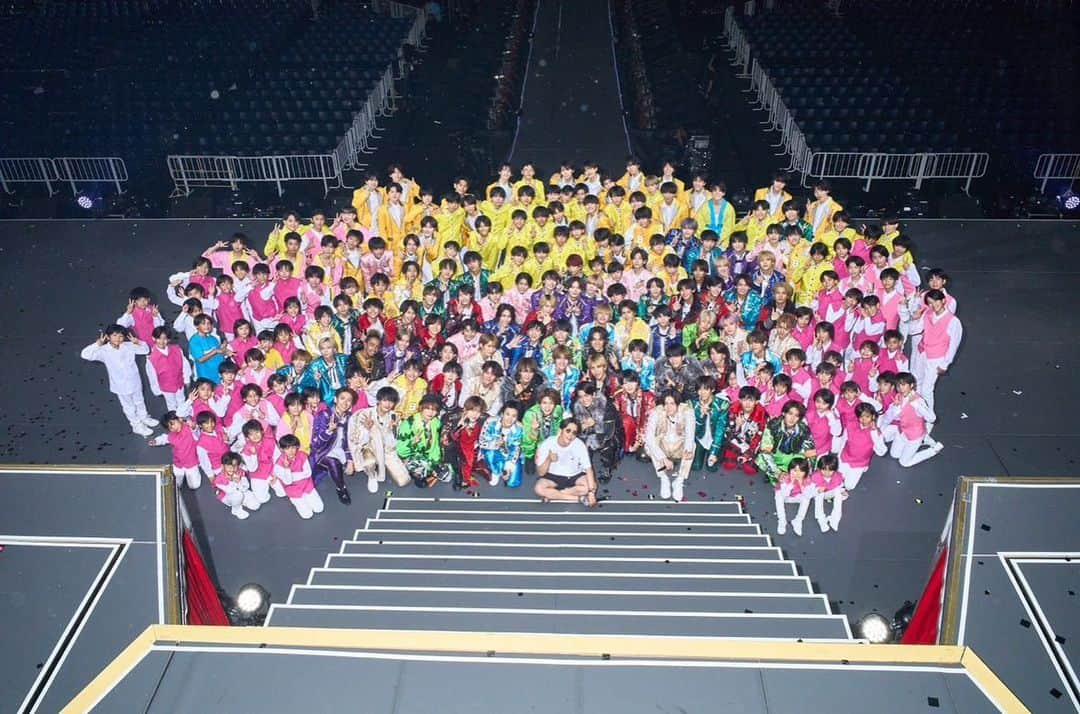 亀梨和也のインスタグラム：「わっしょいCAMP! 🎤  #Johnnysjr #約200人 #23年ぶりの東西DOME公演 #演出 #Jrに混ざって久しぶりの感覚 #バタバタ具合。笑 #青春してる #ありがとう京セラドーム #残すは東京ドーム #8月19日 #8月20日 #引き続き頑張って行きわっしょい」