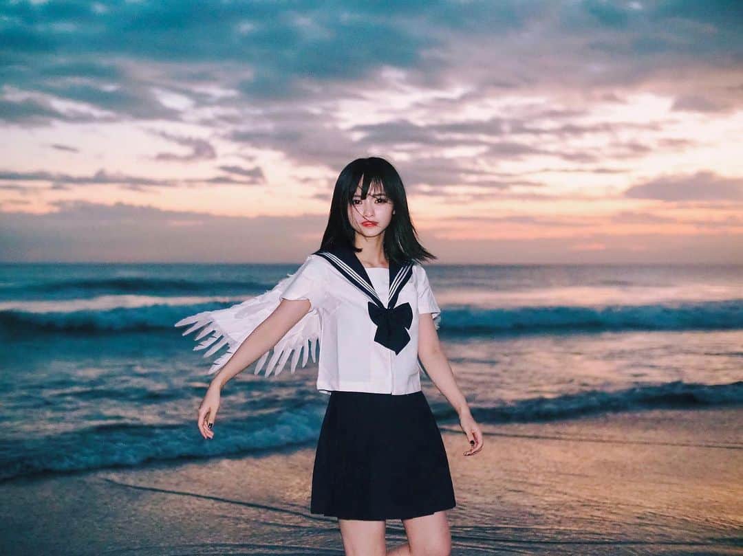 中森千尋さんのインスタグラム写真 - (中森千尋Instagram)「海の日 だってさ〜 飛べなくてごめん」7月17日 22時42分 - fujisakinagi