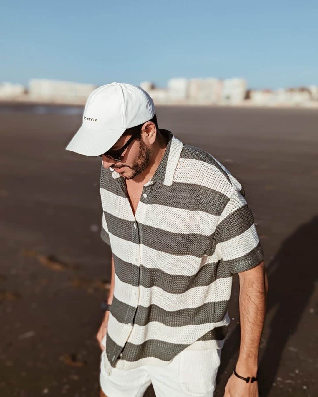 オールセインツさんのインスタグラム写真 - (オールセインツInstagram)「@mr.tadeo took us to the beach.  Wearing the Munroe Mesh Striped Shirt.」7月17日 23時06分 - allsaints