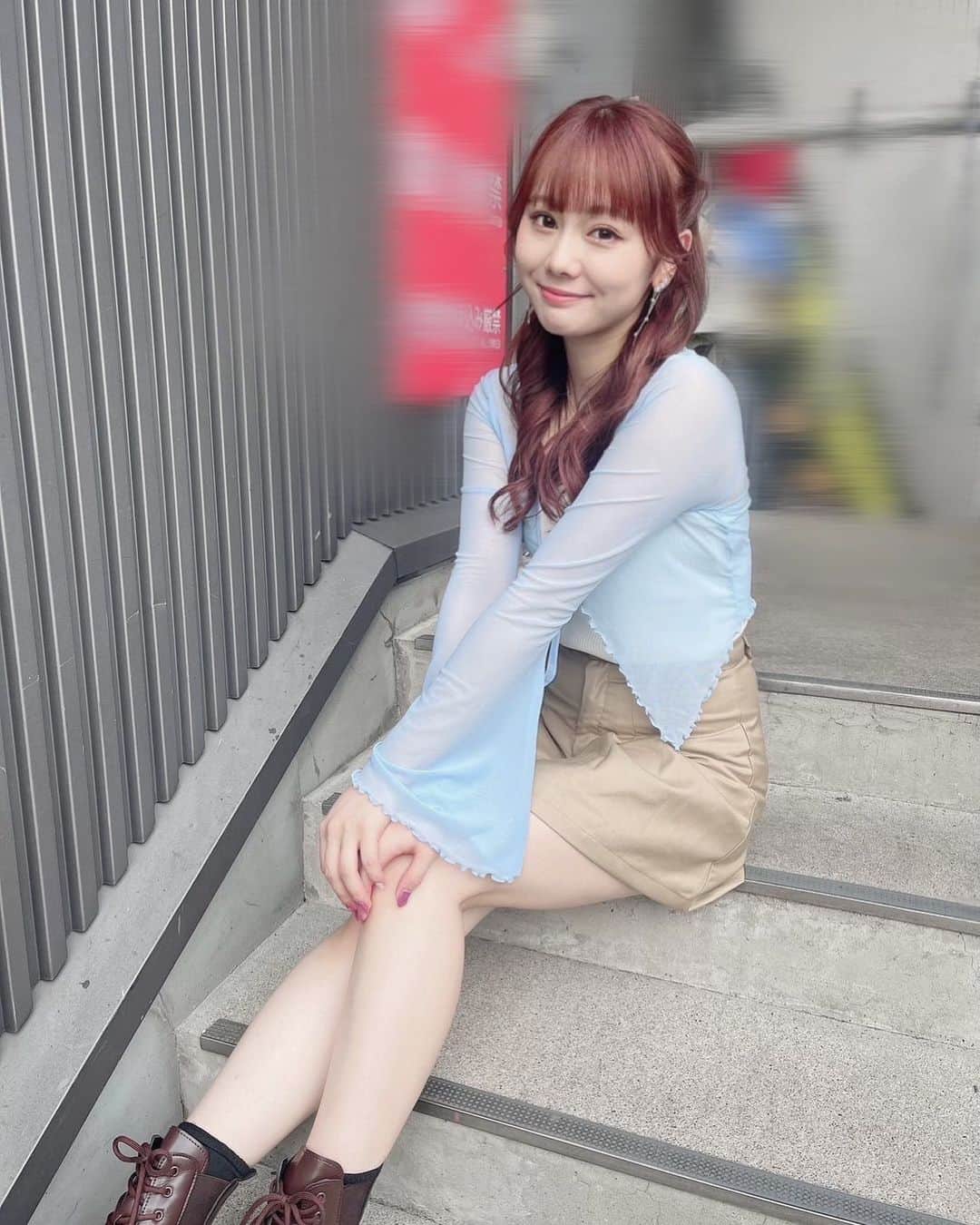松本慈子のインスタグラム：「* もしかして、靴下見えてる？☺️🧦」